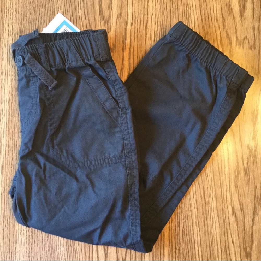 Circo Black Sweatpants with Elastic Waist and Tapered Legs